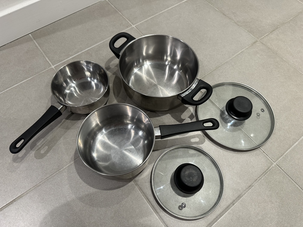 Set of 3 Cooking Pots with Lids