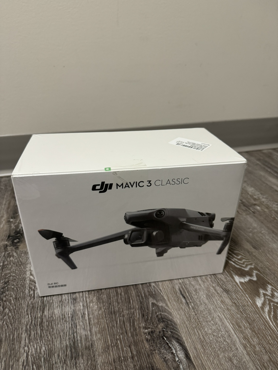 New Drone DJI Mavic 3 Classic - photo 2