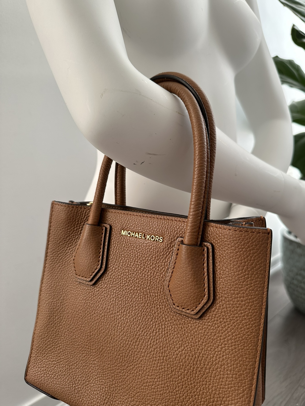 Authentic Michael Kors crossbody bag - photo 3