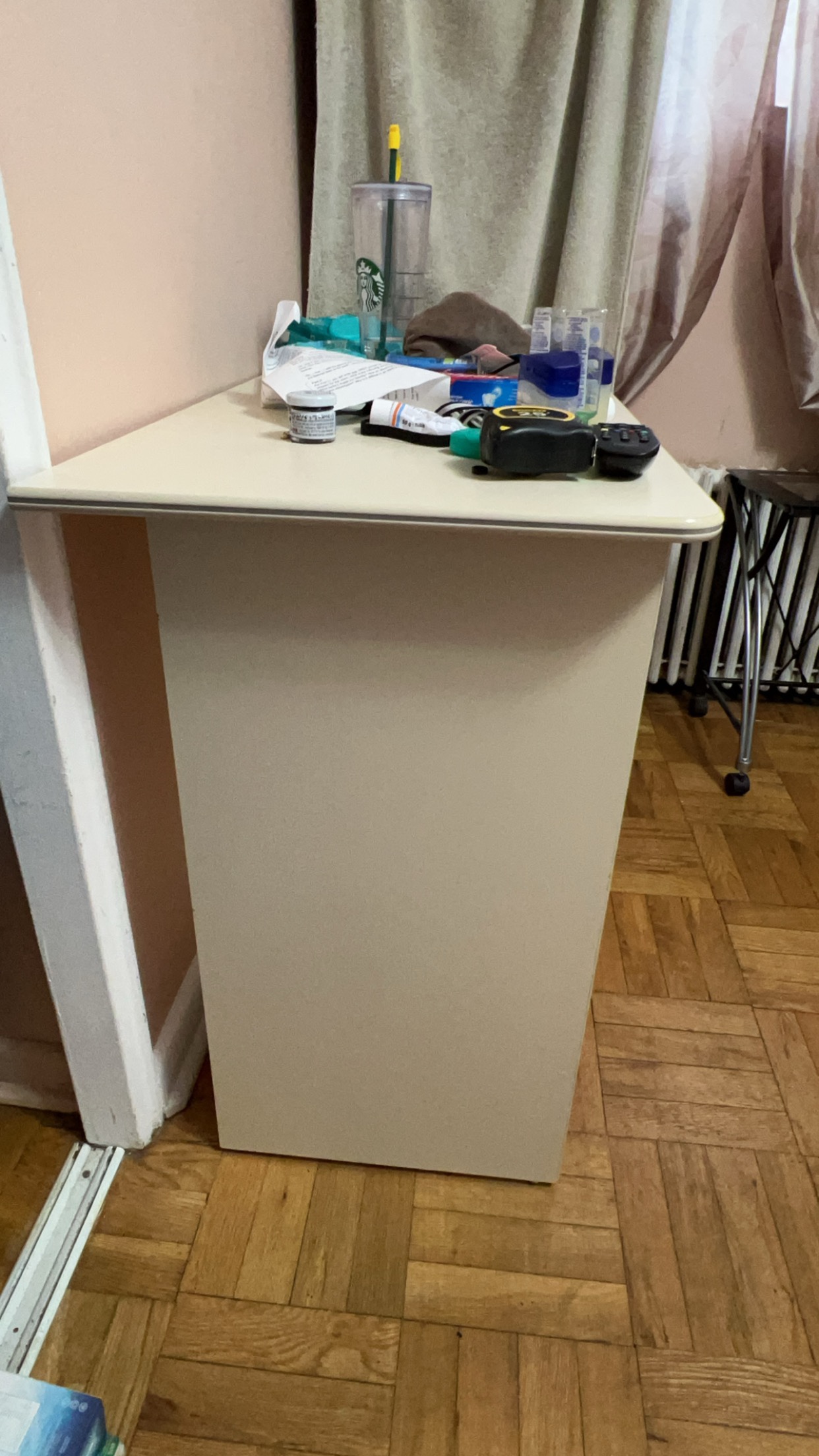 Desk for sale  with drawers - photo 3