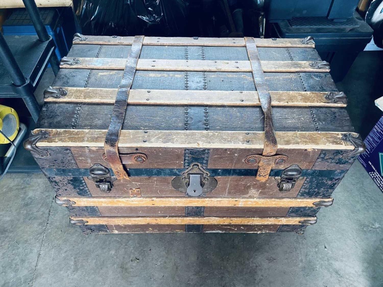 Old trunk