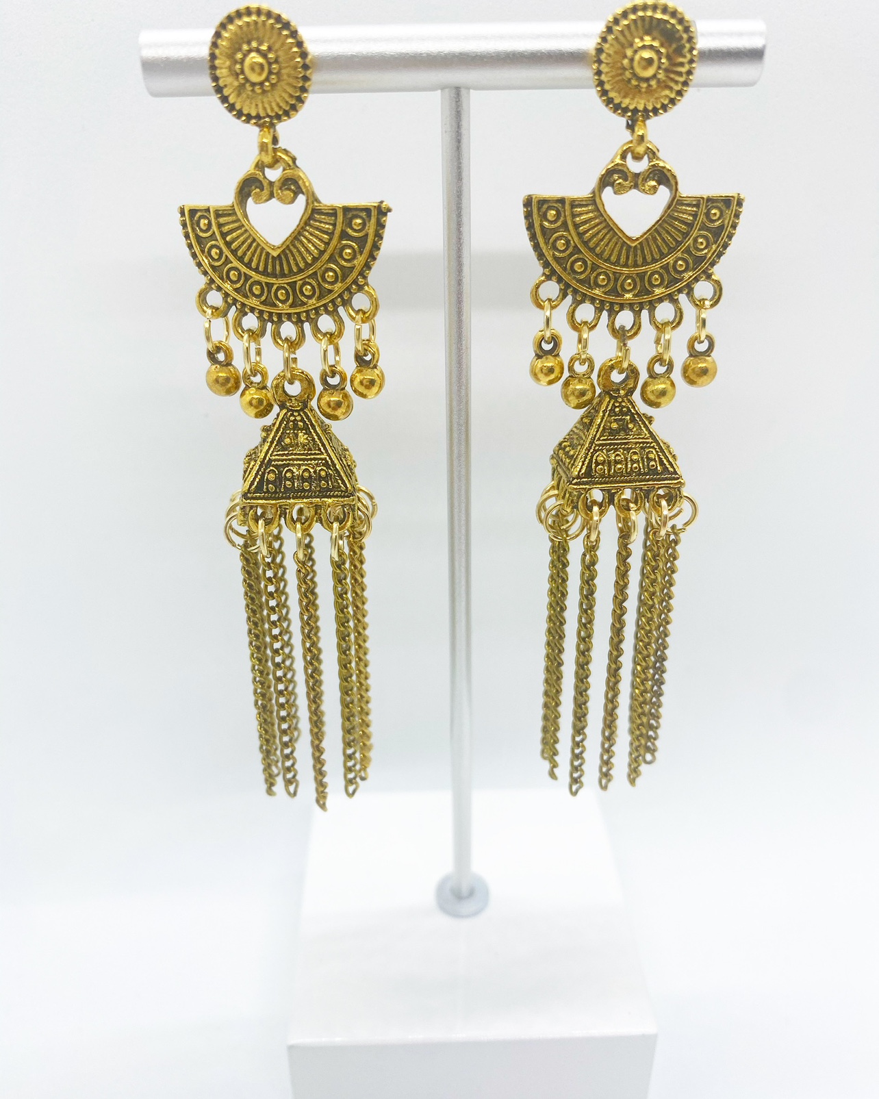 Jhumka Style Fashion Statement Earrings image indicator(6)