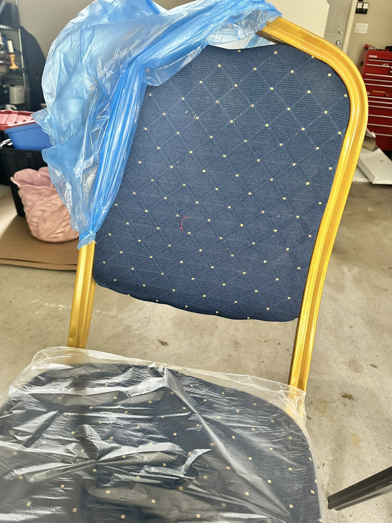 Church chairs, restaurants chairs and decor - photo 4