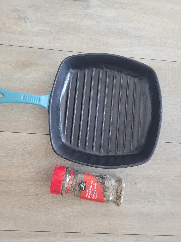 Palm cast iron  skittle grill pan image indicator(3)