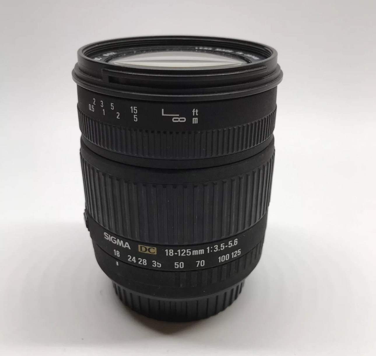 Sigma 18-125mm f/3.5-5.6 DC Zoom Lens for Canon EF-S
