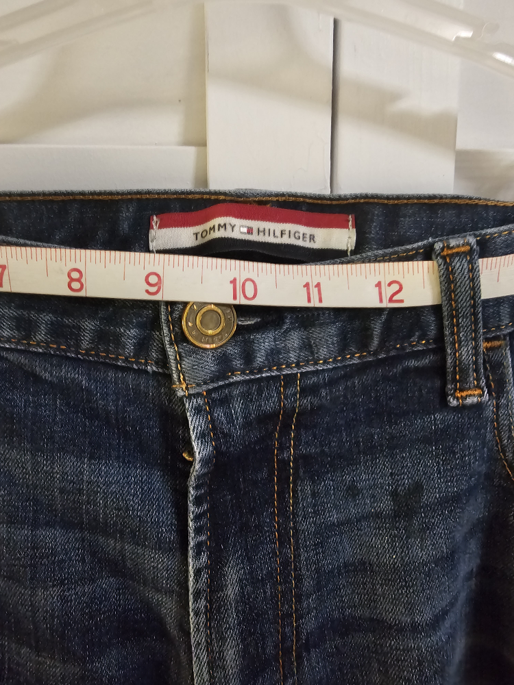 Tommy Hilfiger  men's jeans image indicator(2)