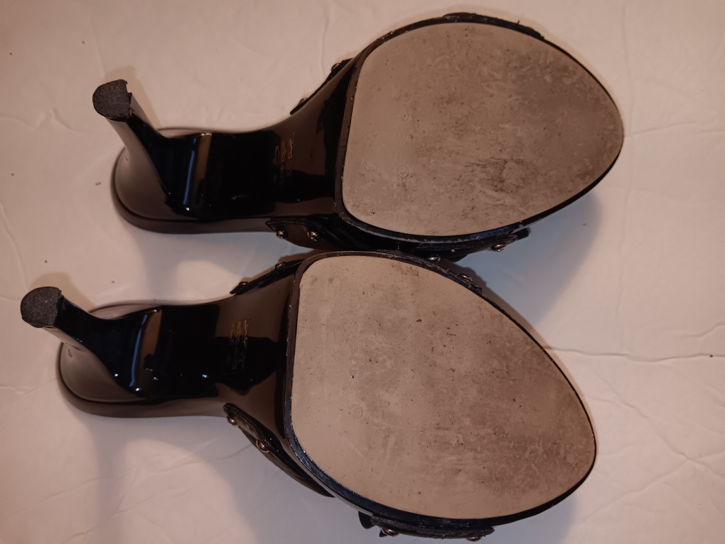 bebe Blk/Wht leather platformed mules image indicator(4)