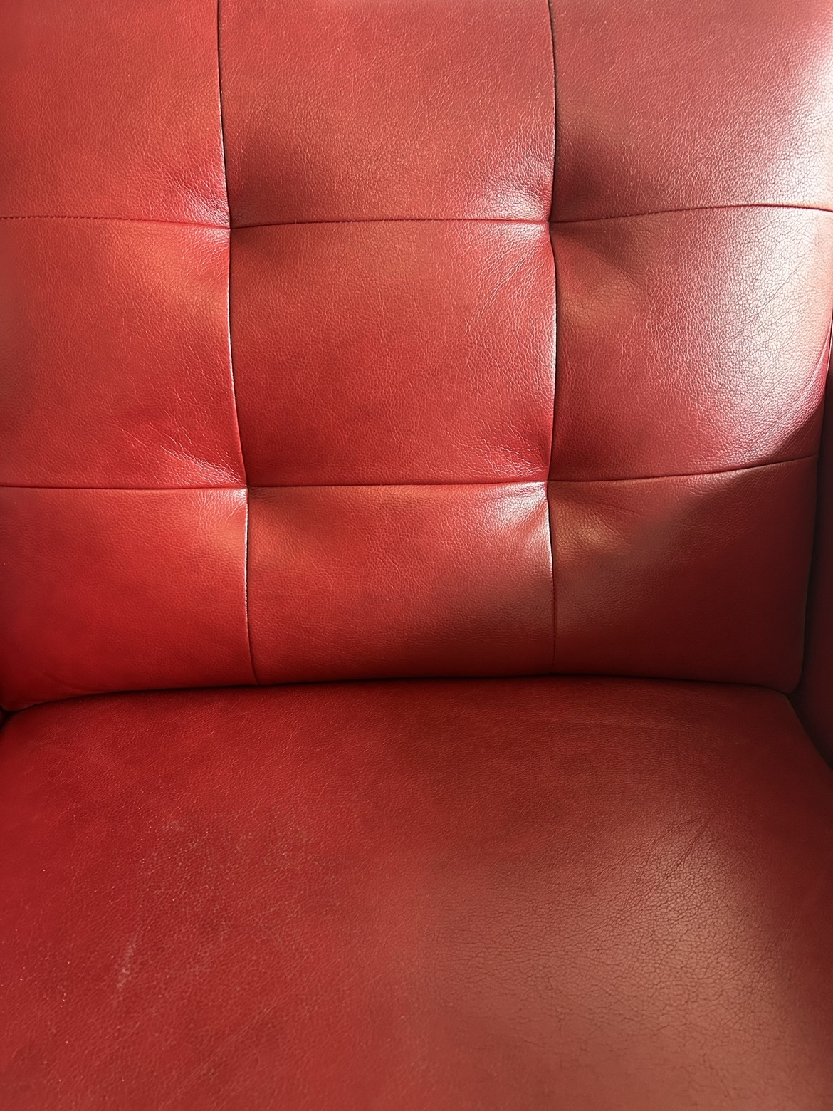 Two Comfy & Great Condition Club Chairs - photo 5