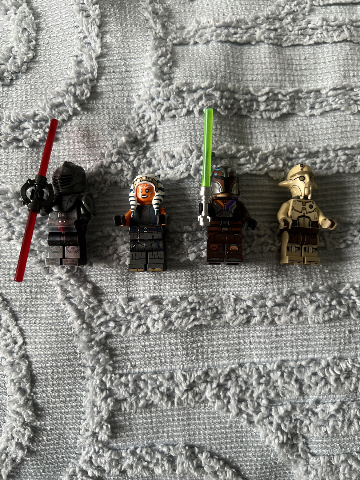 LEGO Ahsoka Tano's T-6 Jedi Shuttle - photo 3