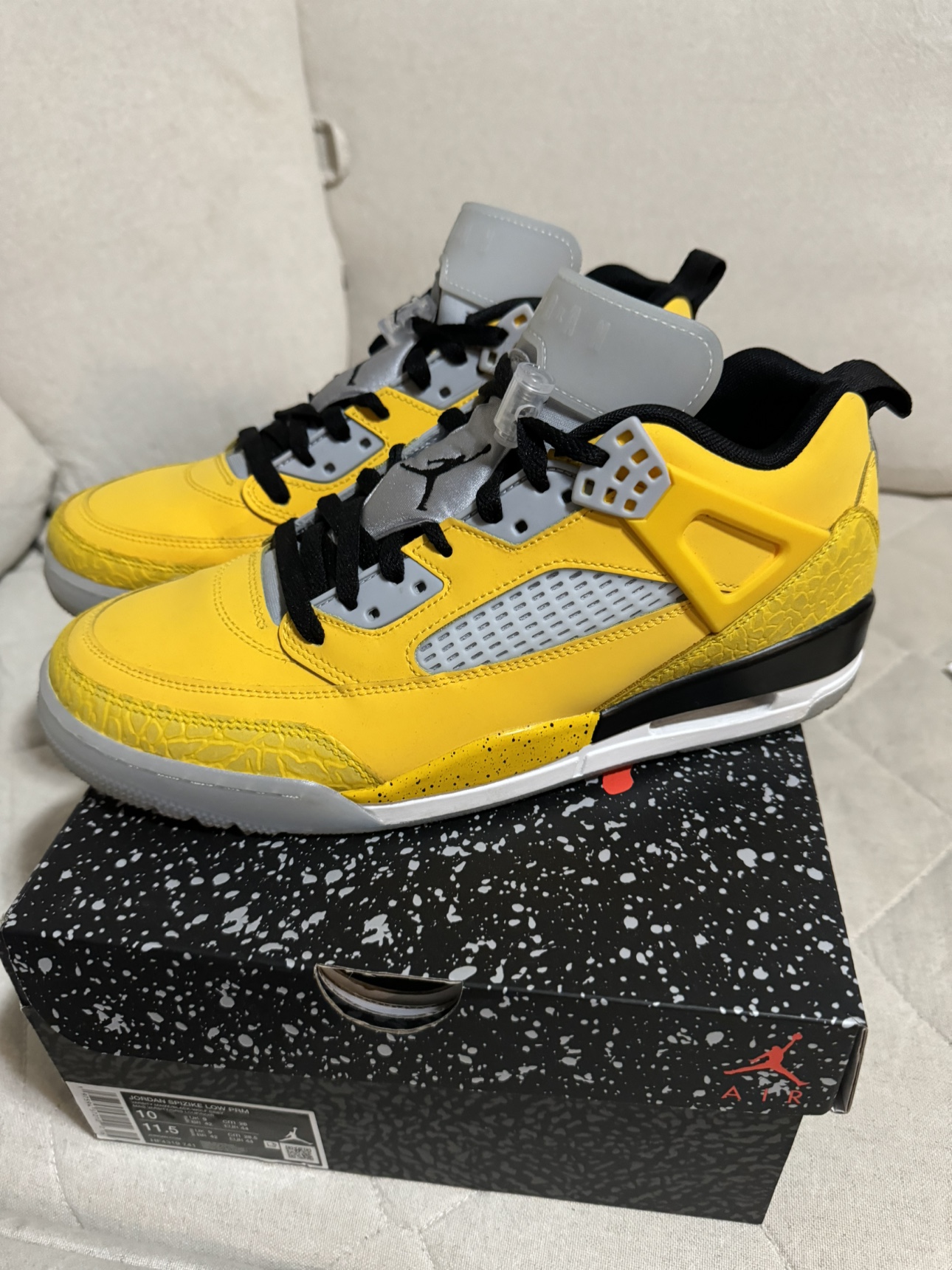 Air Jordan Lightning Spizike Low Size 10 - photo 2