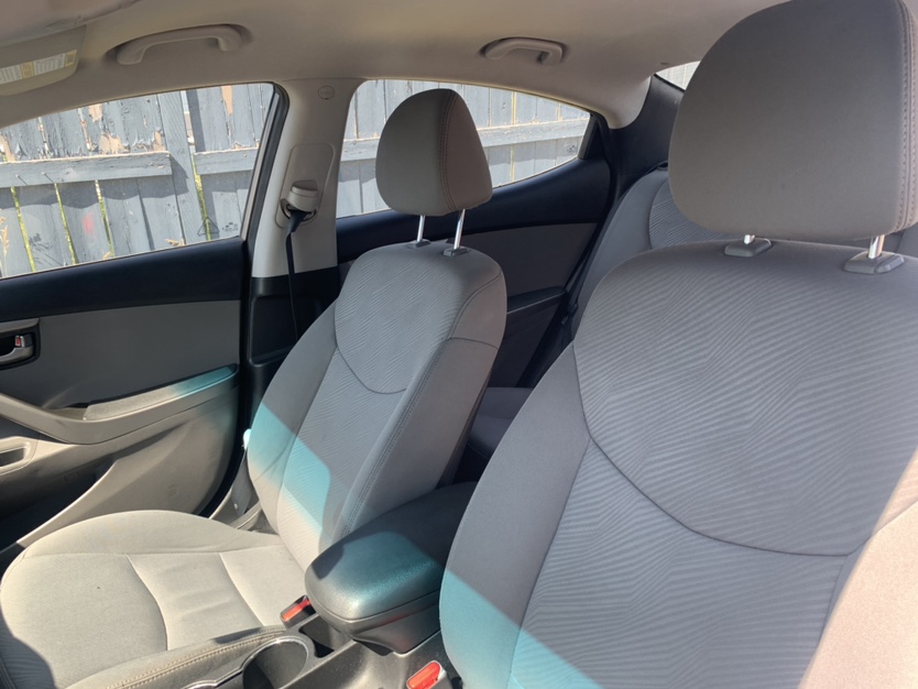 Car 2011 Hyundai Elantra for sale - photo 4