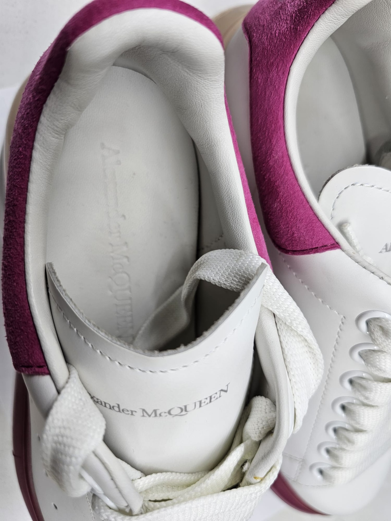 Alexander McQueen Sneakers 7.5 image indicator(3)