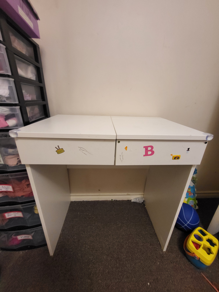 Dresser Table