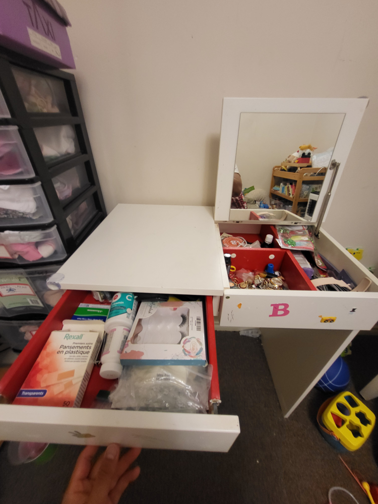 Dresser Table - photo 4
