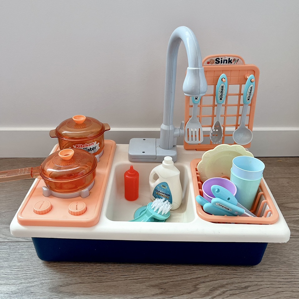 Kitchen sink & stove toy ⚽️ thumbnail