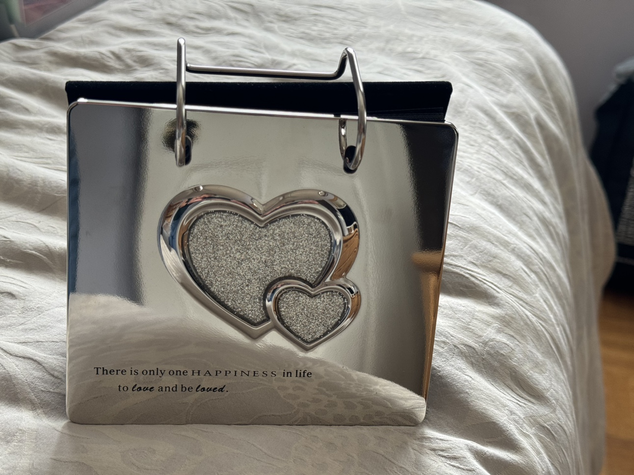 Bowering picture frame image indicator(2)