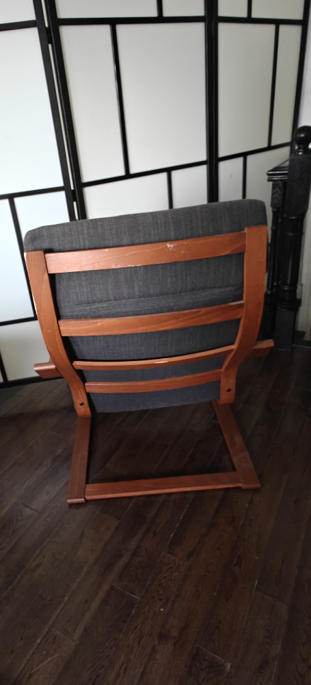 IKEA Poang Chair image indicator(3)