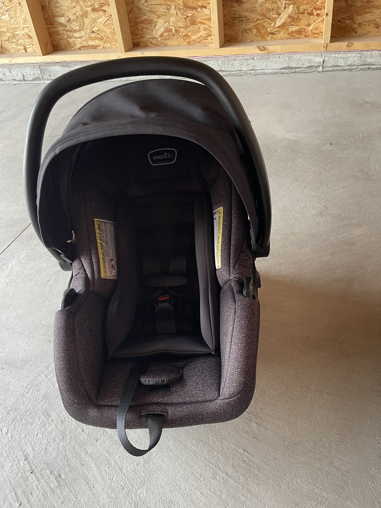 Evenflo Litemax Infant car seat - photo 2