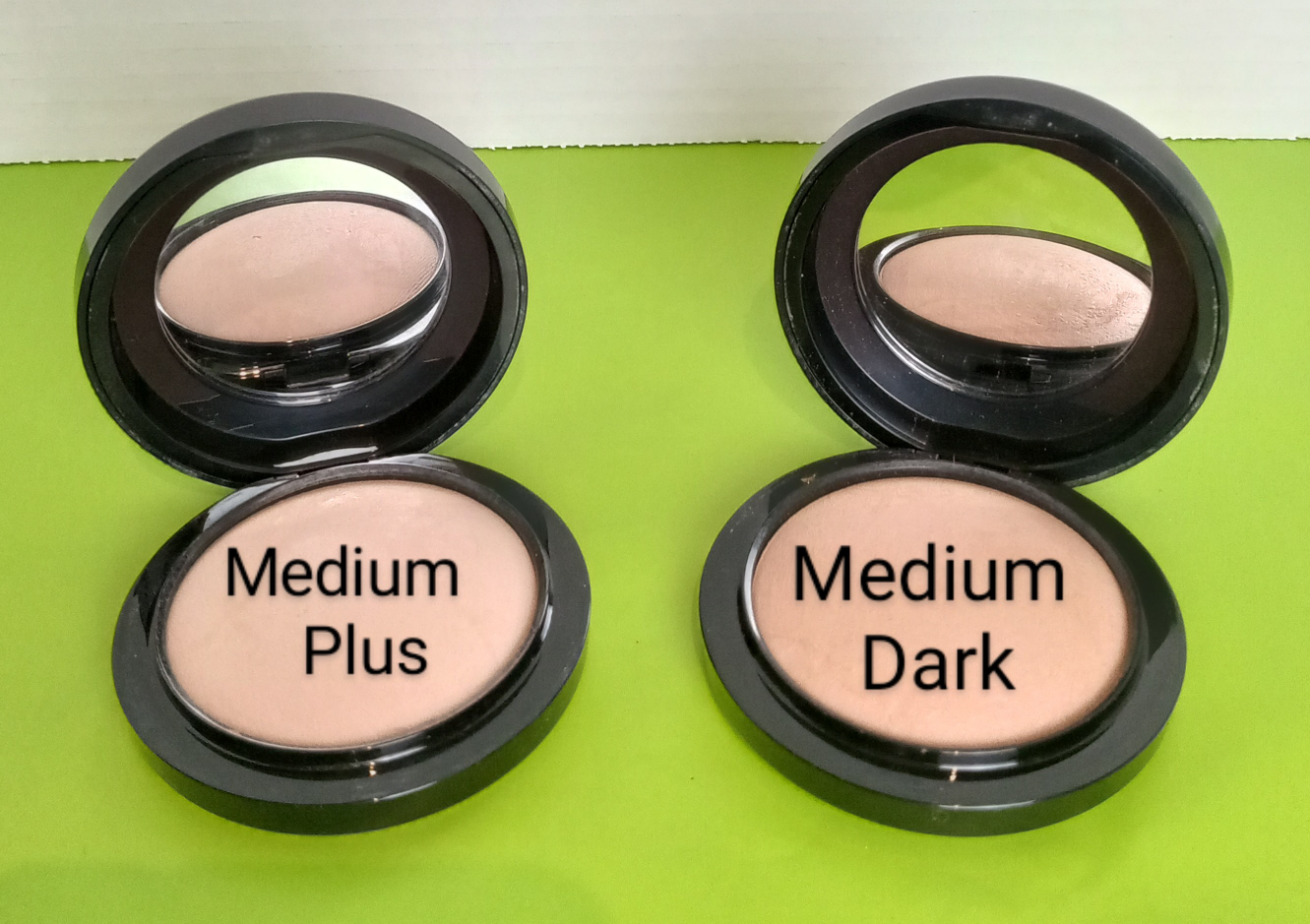 MAC mineralize skin finish- face powder image indicator(2)