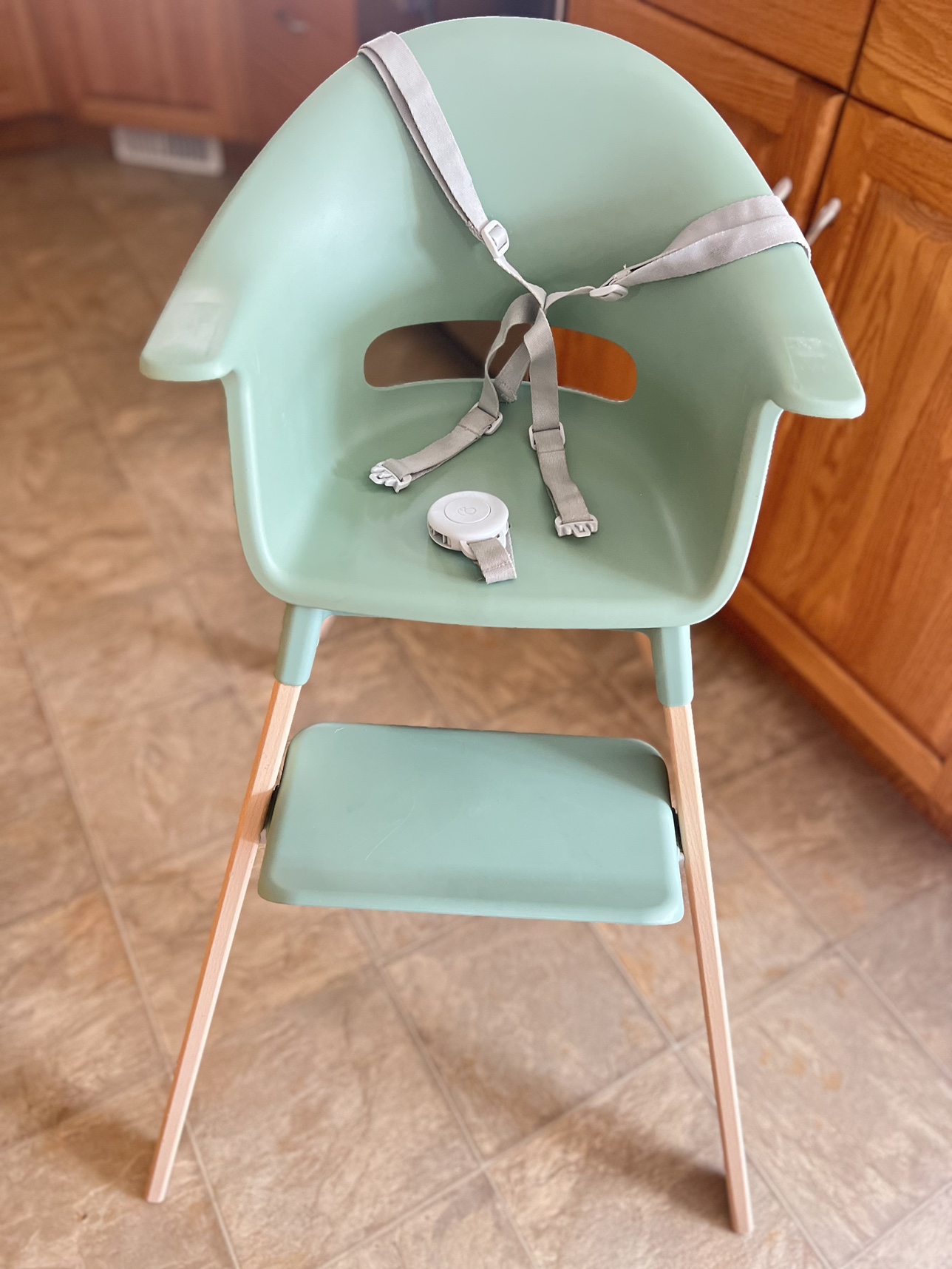 High Chair - photo 2