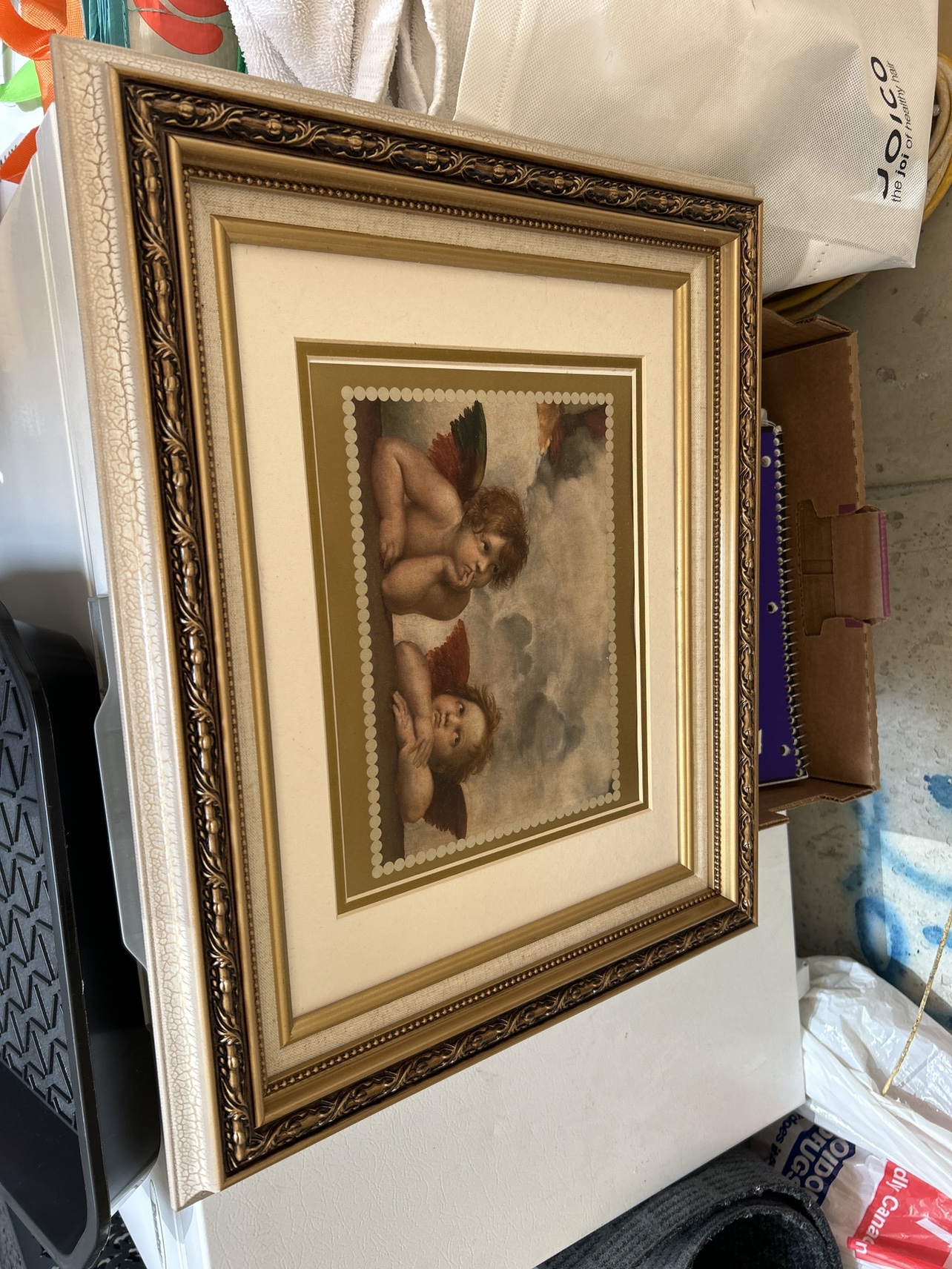 Angel frame