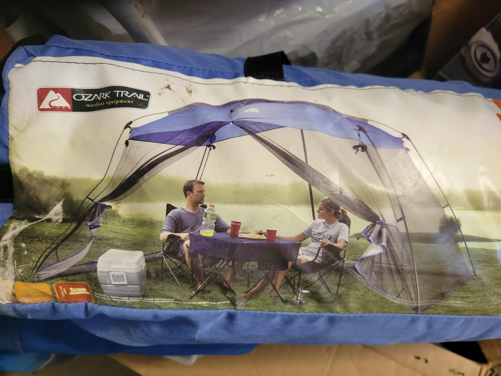 easy to setup screen tent 13ft x 9ft image indicator(5)