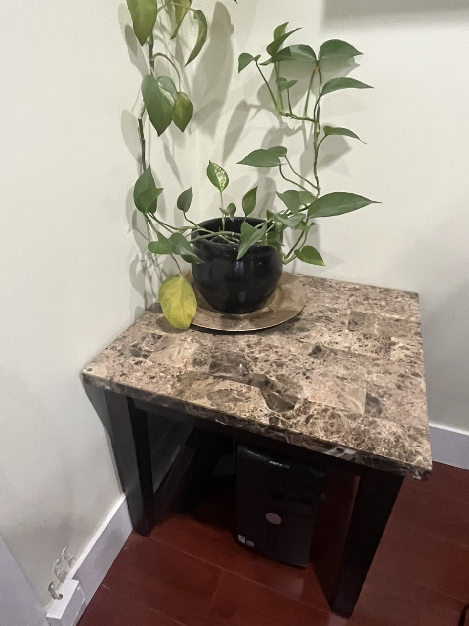 Marble 2 side table 1 coffee table - photo 2