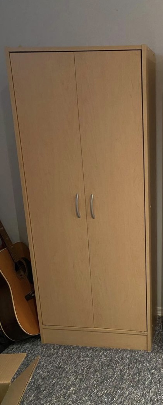 Free delivery good cabinet - photo 2