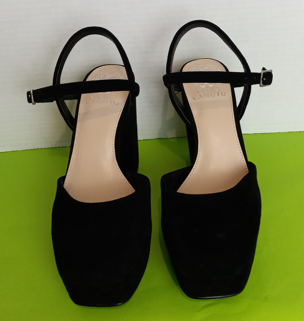 Vince Camuto suede platform heels. Size 7.5 image indicator(2)