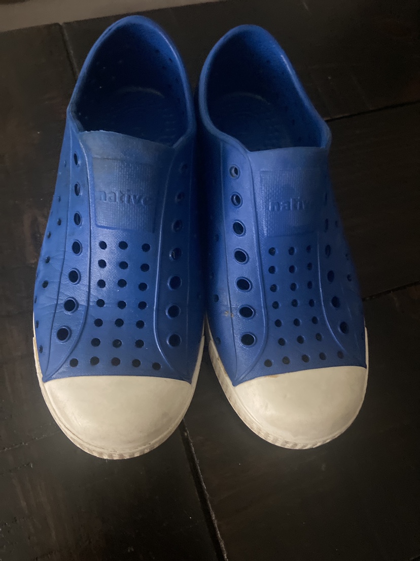 Native water shoes / summer sandals thumbnail