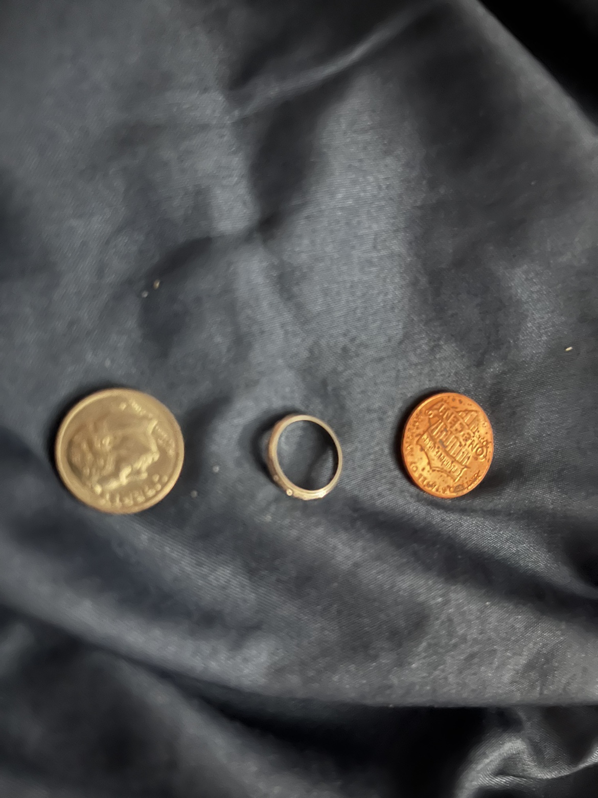 BN 14kt WHITE GOLD BABY RING image indicator(4)