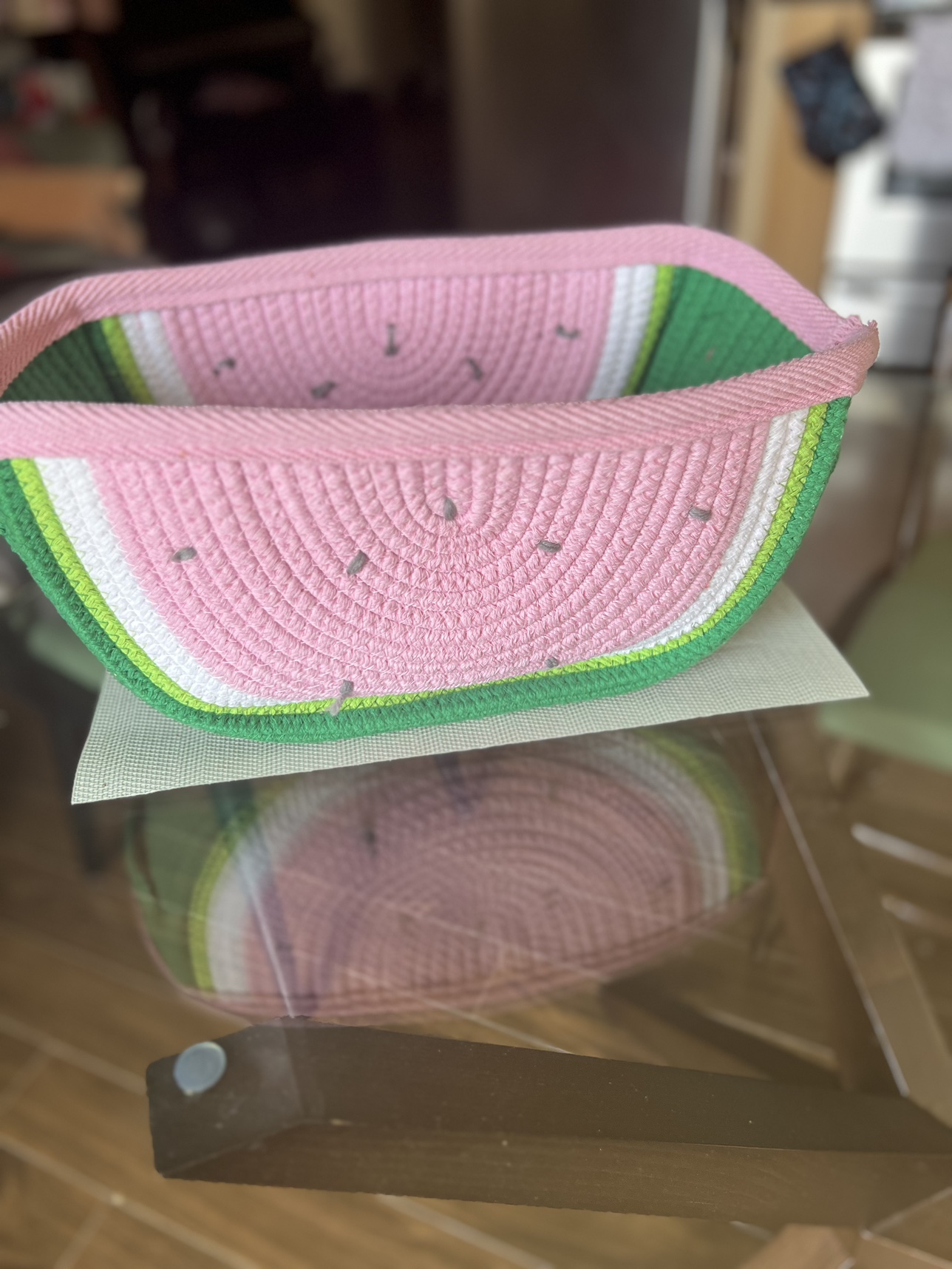 Woven baskets image indicator(2)