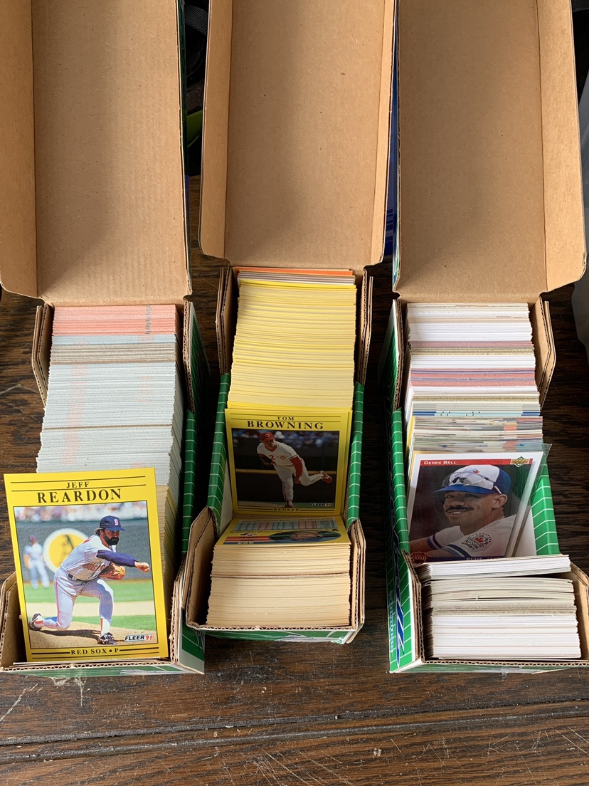 Baseball and hockey cards . Three boxes full. Collection image indicator(5)