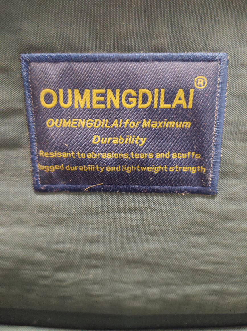 Large Suitcase image indicator(6)