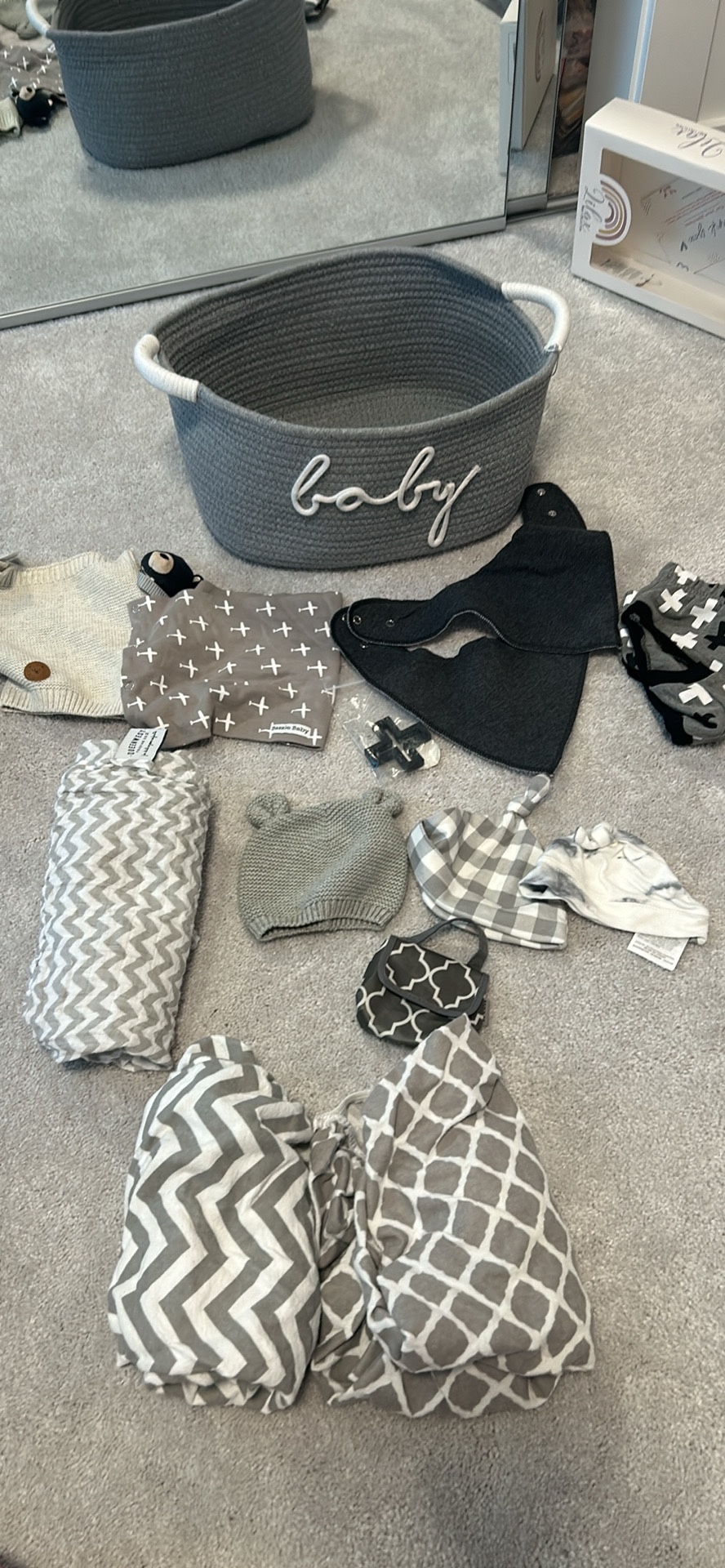 Baby accessories -Lot