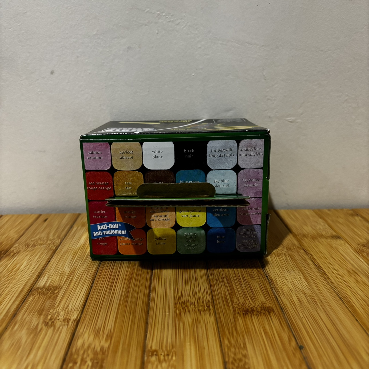 Crayola 24 Count Sidewalk Chalk image indicator(2)