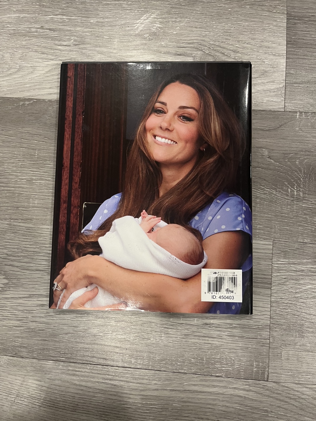 The Royal Family image indicator(2)