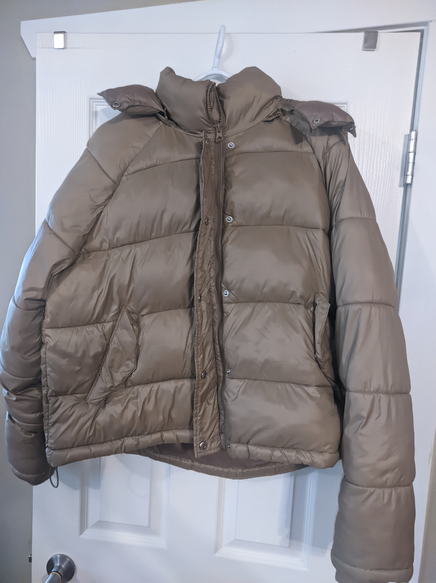 Free! Woman Winter Jacket thumbnail