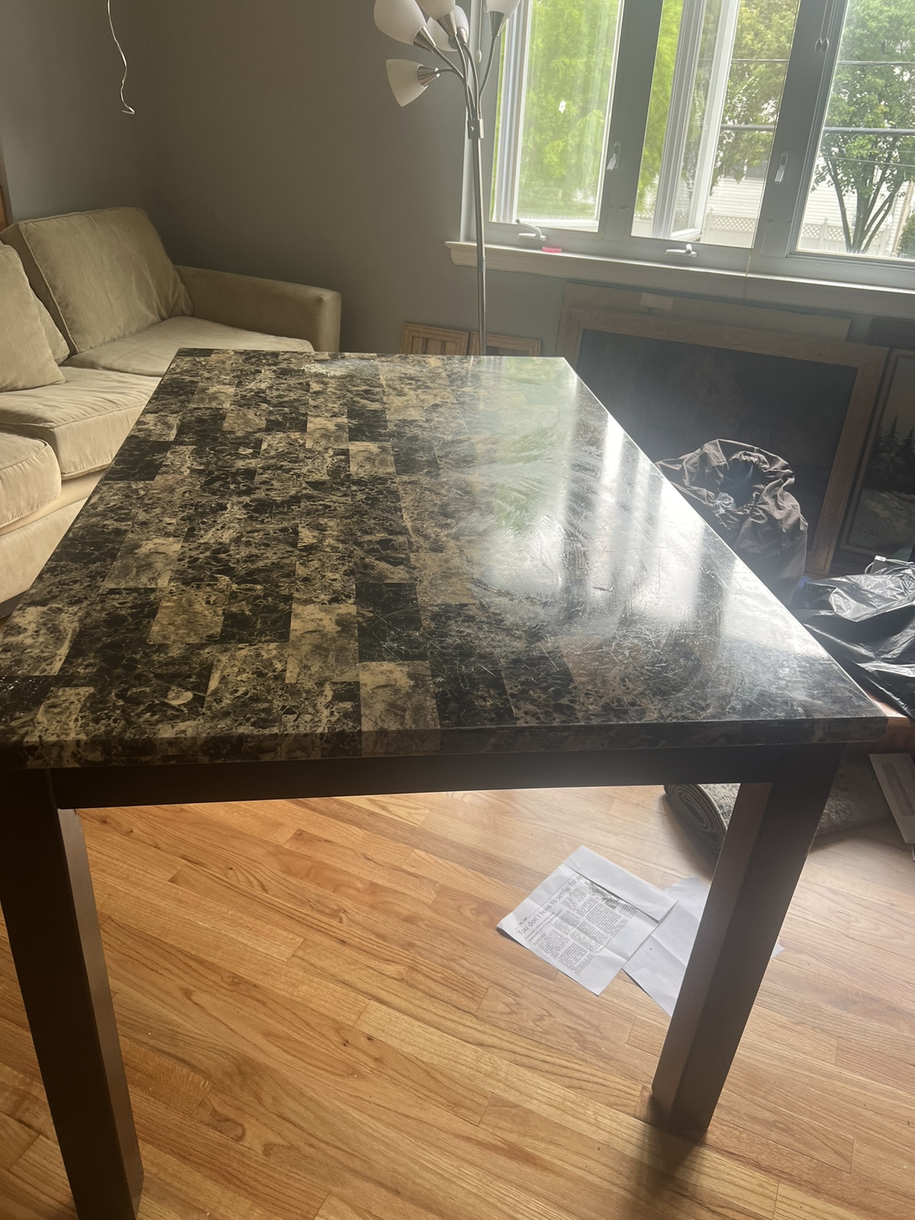 Dinning room table - photo 2