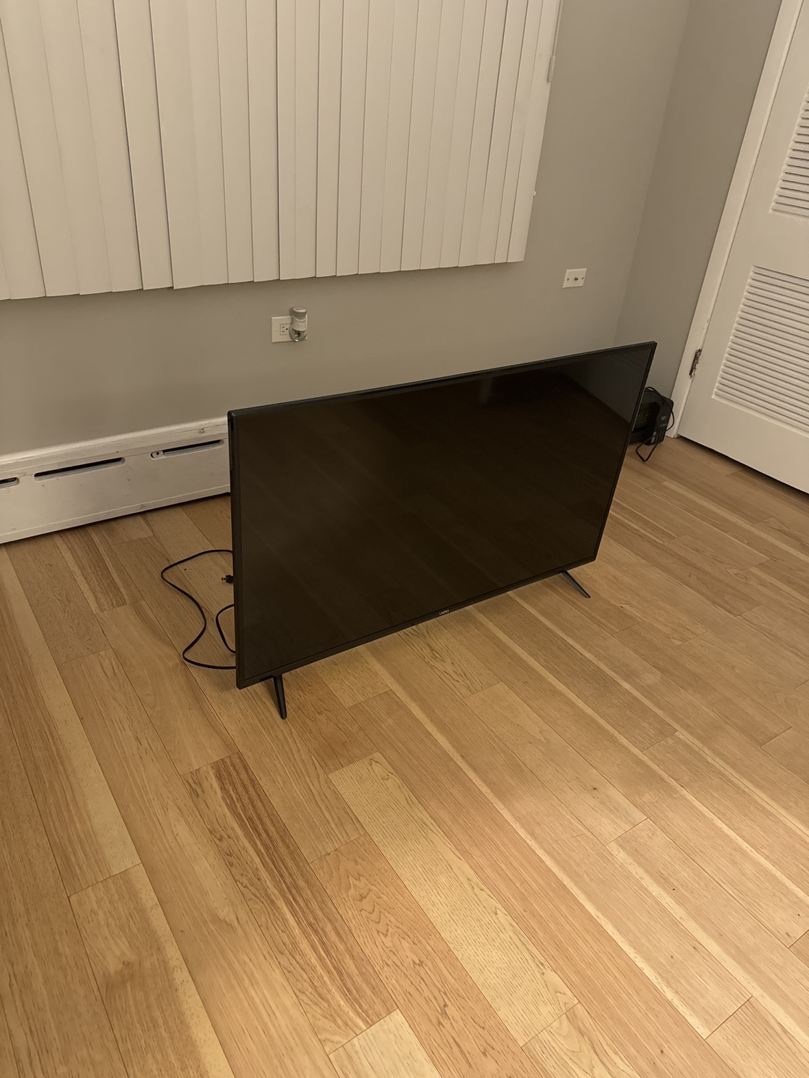 50 inch TV Vizio - photo 4