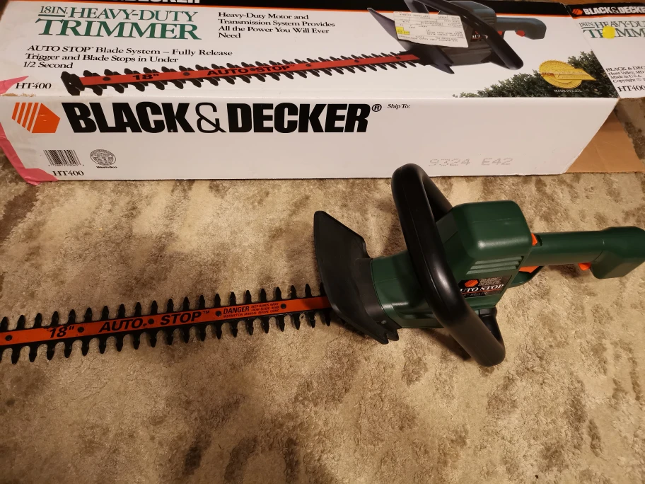Made in USA Black and Decker hedger trimmer