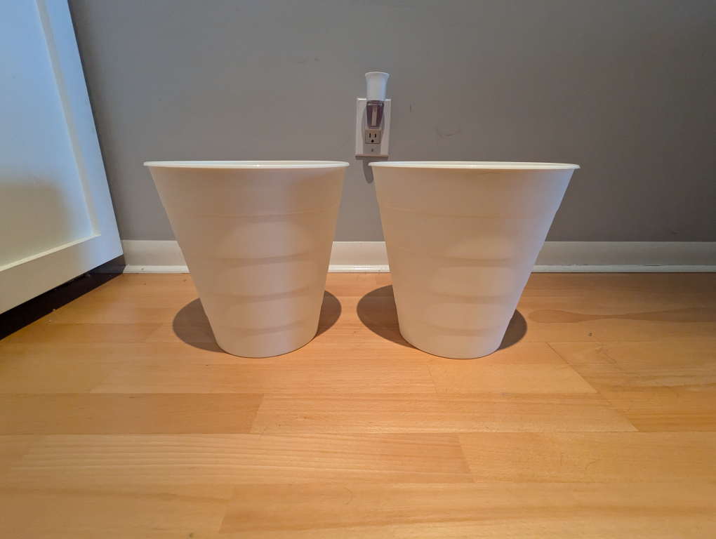 2 small bins - photo 2