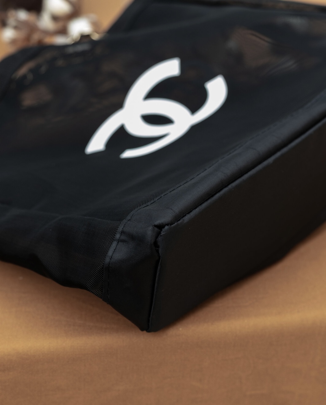 Chanel Beauty VIP Black Mesh Tote Bag & Cosmetic Pouch image indicator(7)