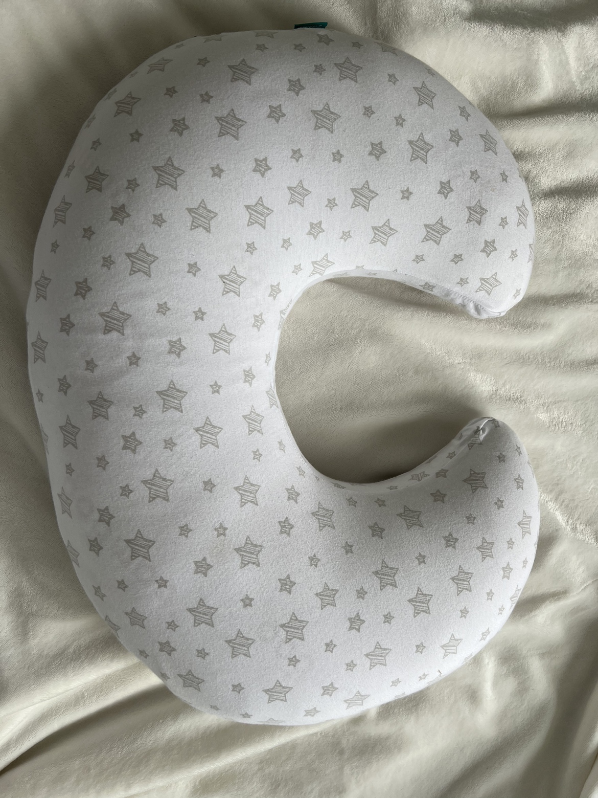 Breastfeeding pillow + 2 cotton covers - photo 2