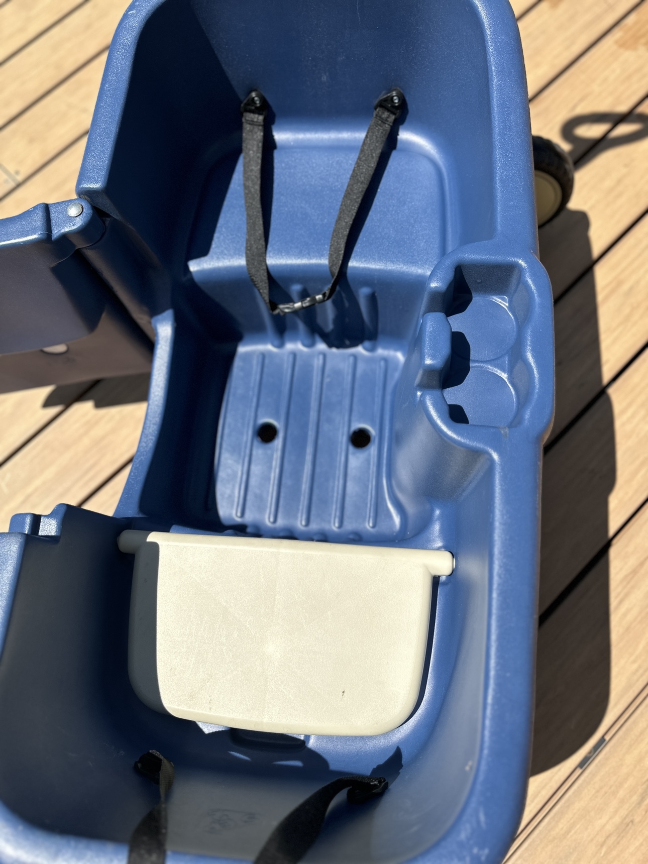 Kids wagon thumbnail