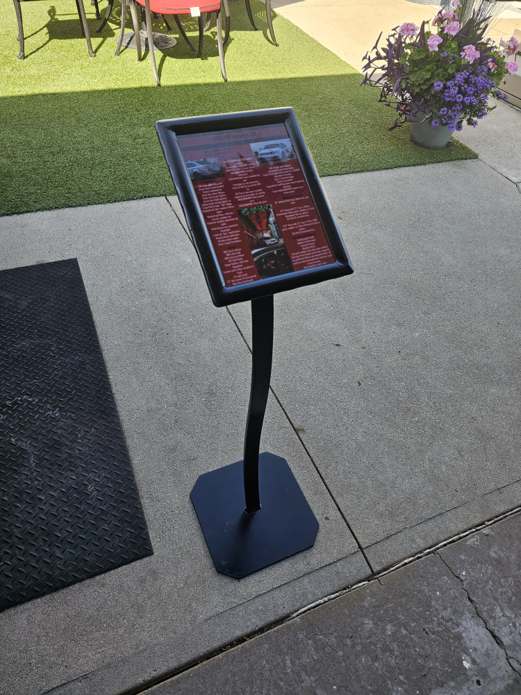 info display stand - photo 2