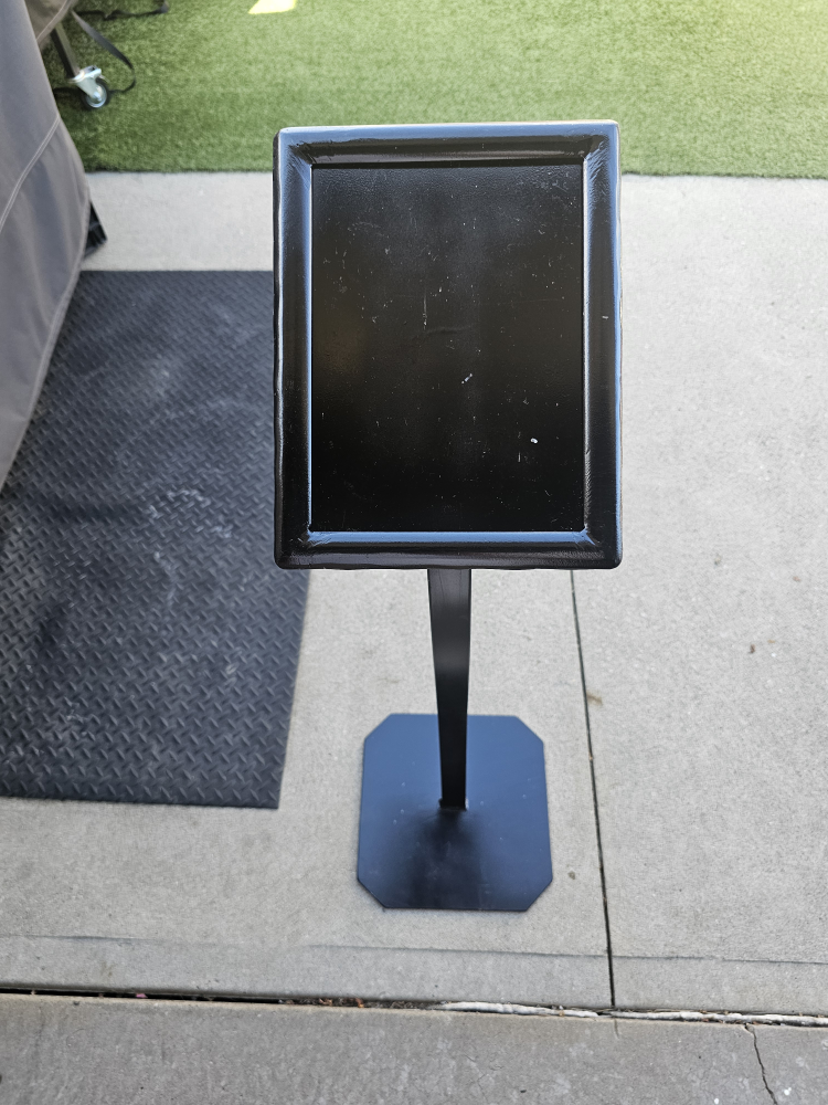 info display stand - photo 4