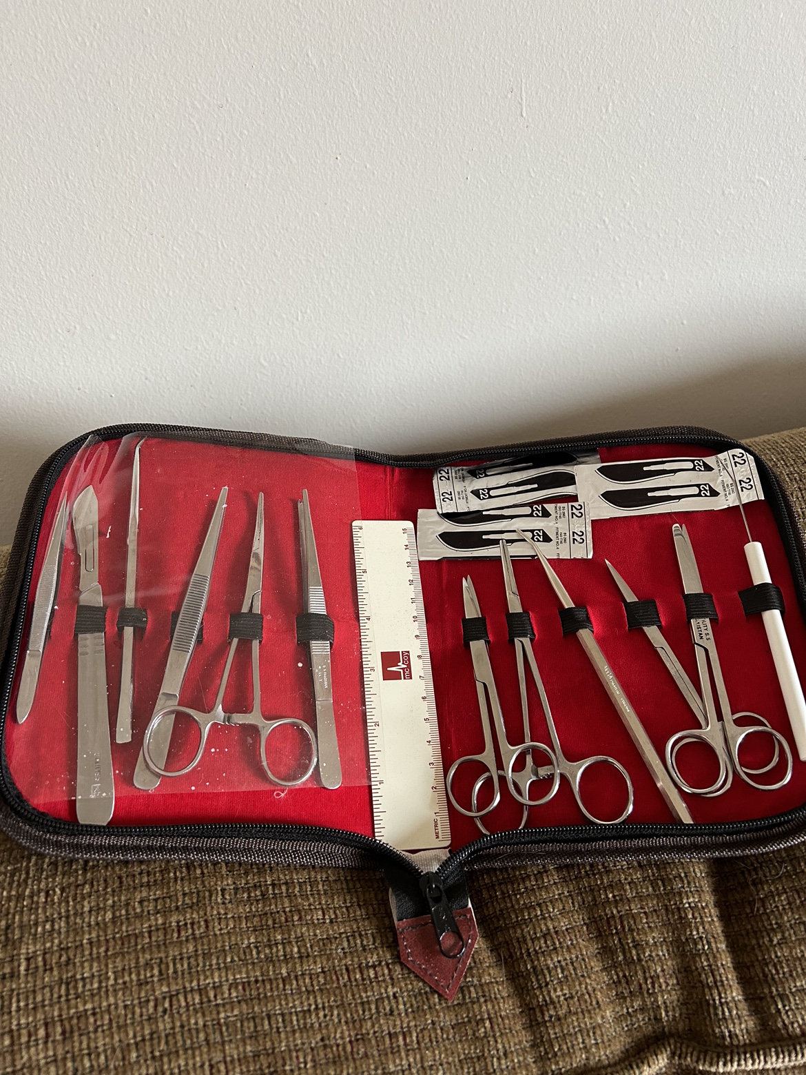 Dissection kit - photo 4
