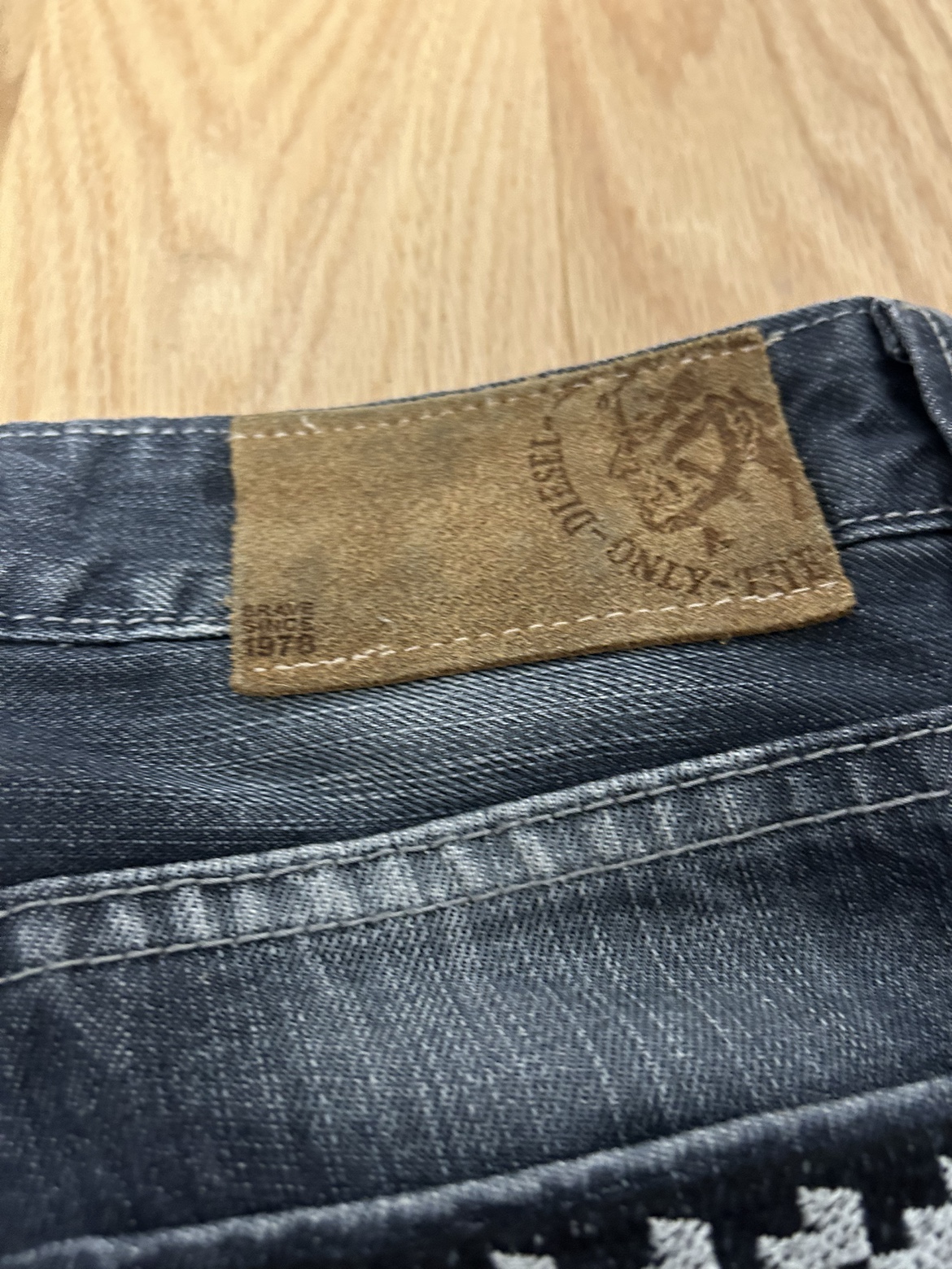 Vintage Diesel Straight Fit Jeans - photo 4