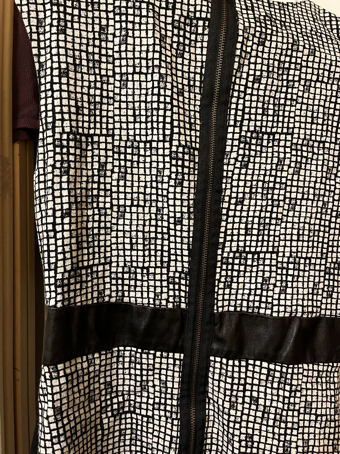Black and white dress from Le Chateau.  Size S  Size M image indicator(5)